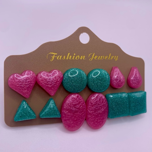 HANDMADE- Strawberry-Kiwi earring stud- set of 6 - Picture 1 of 3